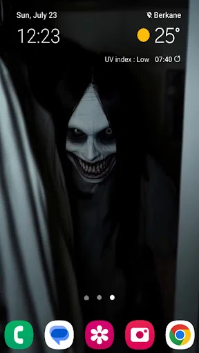 Skeletal horror wallpaper featuring skull face peering through white fabric with menacing expression