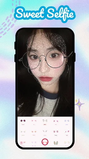 Sweet Selfie beauty camera displaying woman with vintage glasses filter and facial enhancement options
